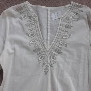 Women's Top (no name)